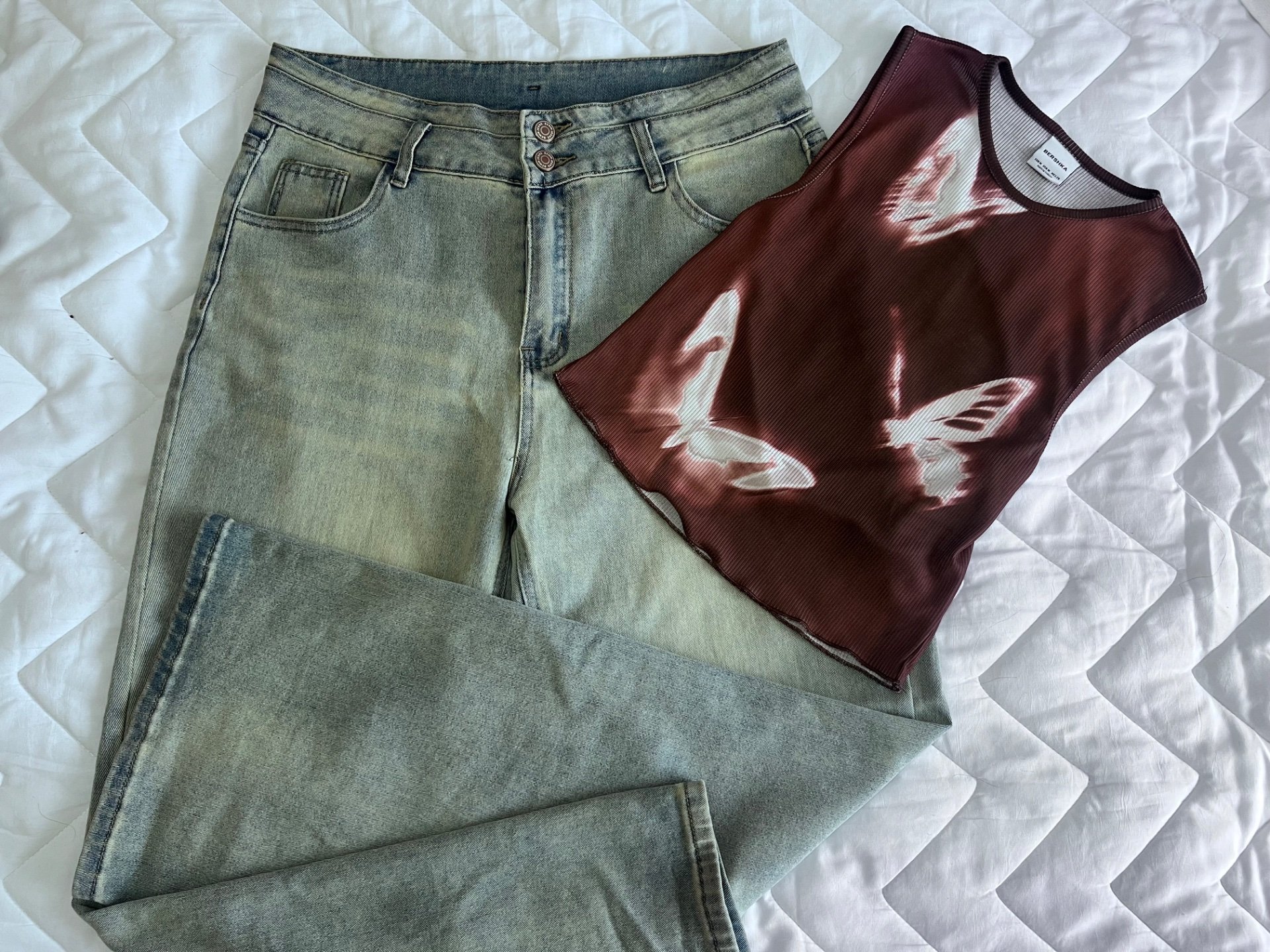 Комплет (фармерки + топче )