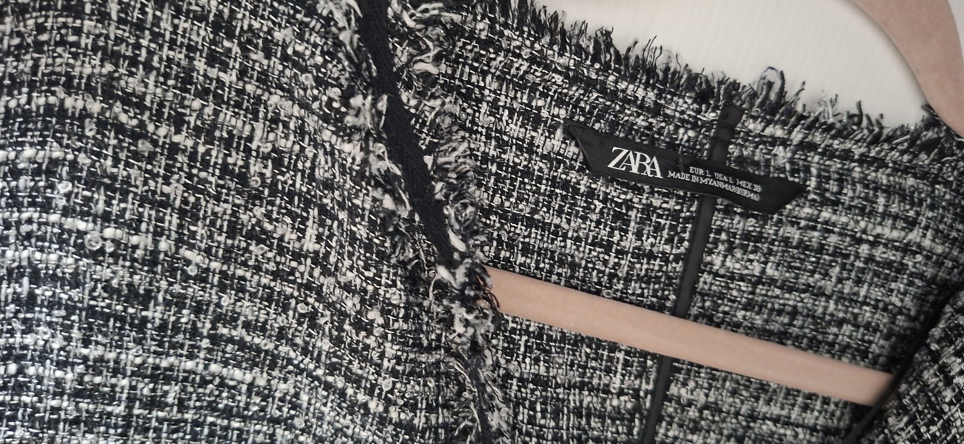 Zara кратко палто