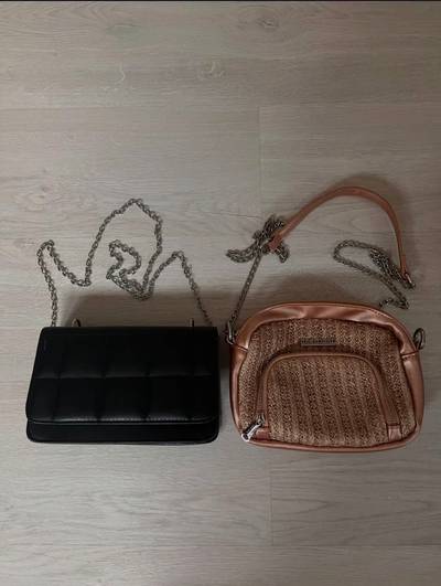 Две чанти(може заедно како сет за 599ден или посебно за 400ден)