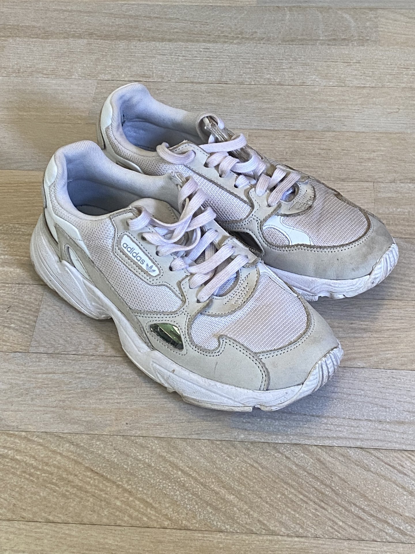 Adidas patiki