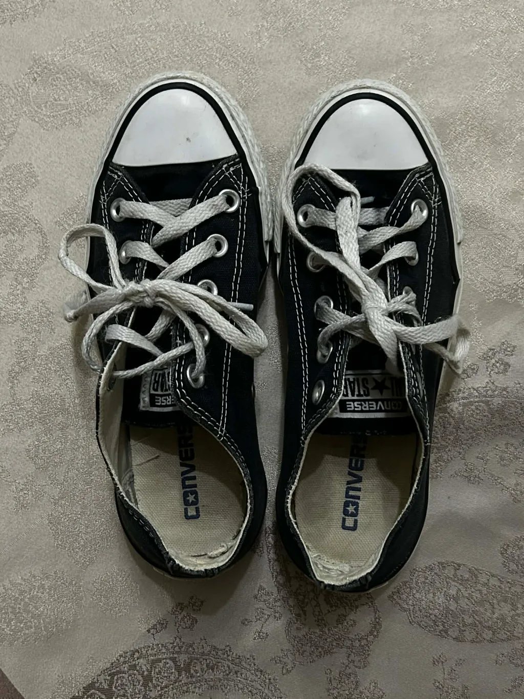 Converse