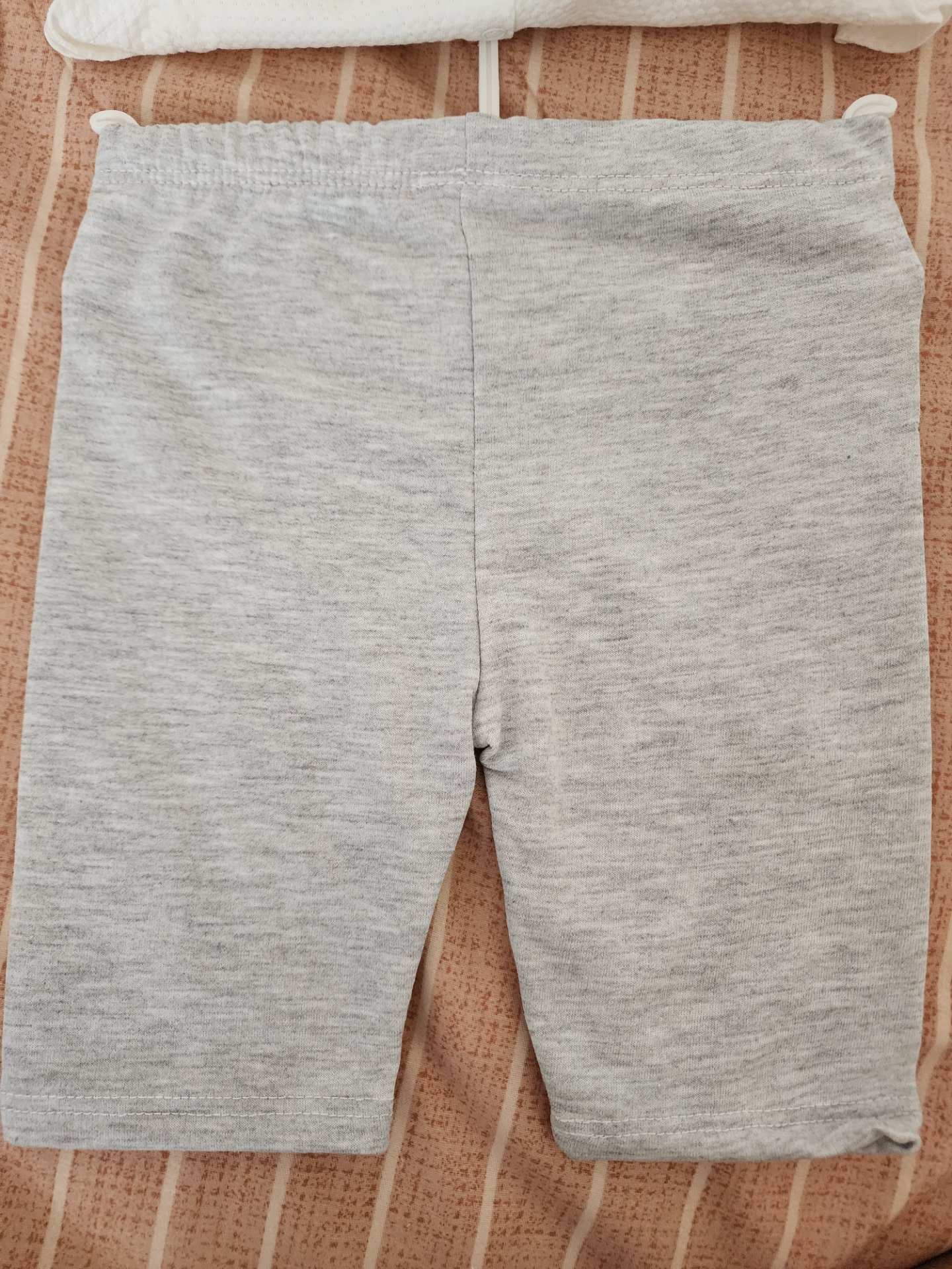 Komplet bluzicka so pantaloni kratki - 2