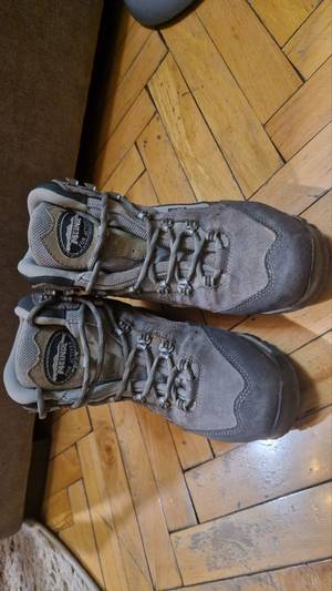Mendl sportski chevli