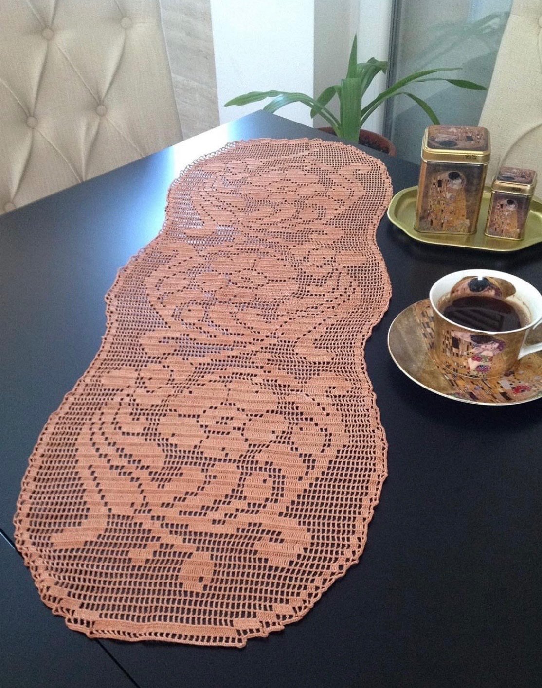 Рачна изработка, милје