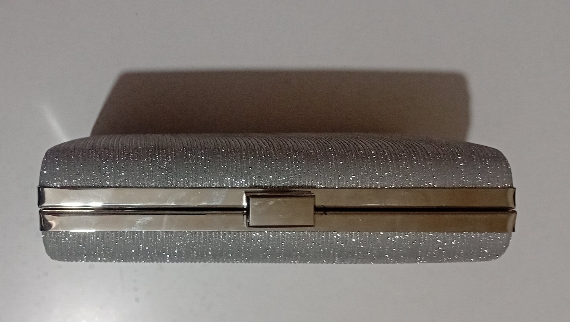 Свечена ташничка - 2