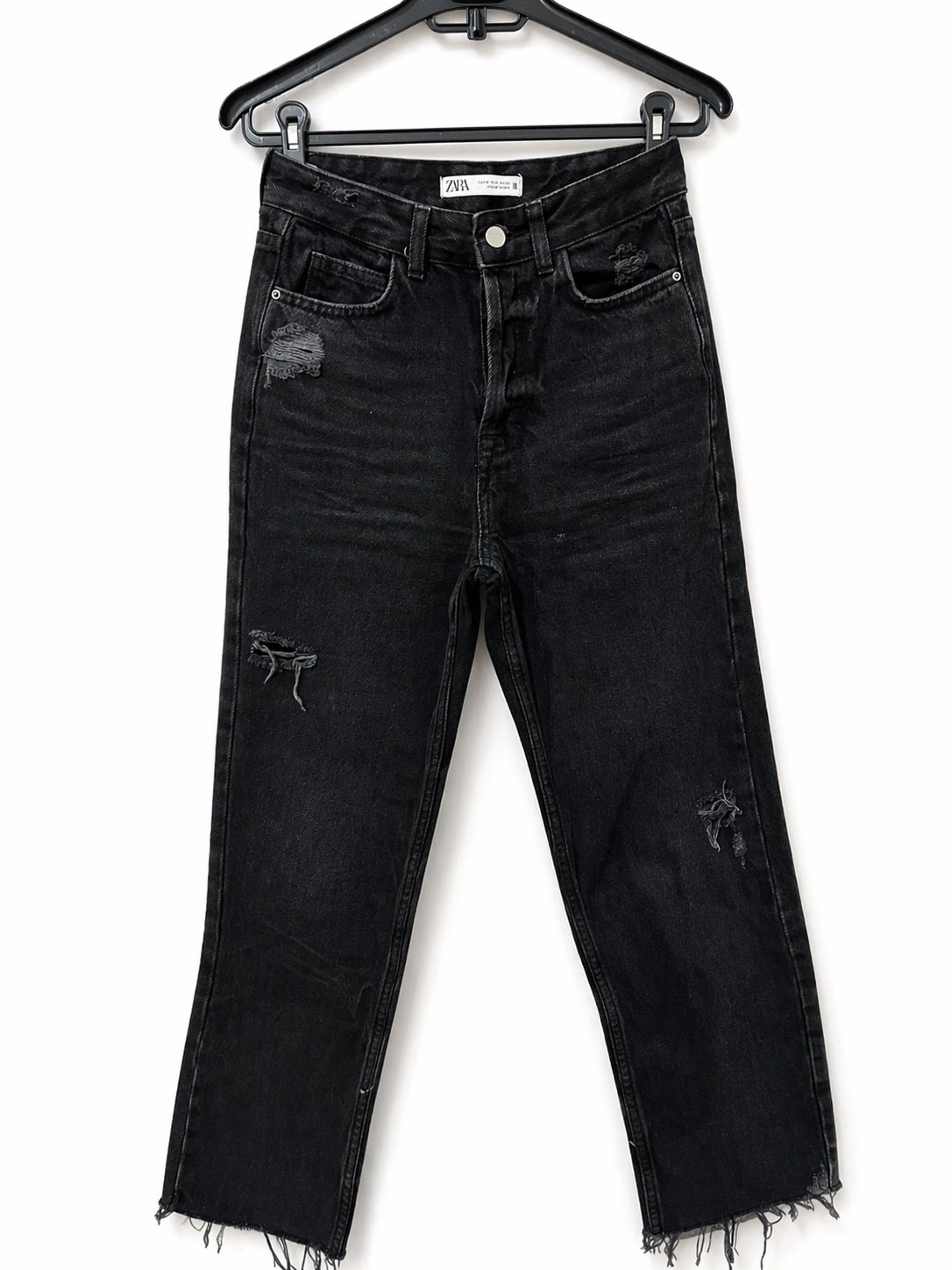 Zara Straight Fit Cropped Jeans