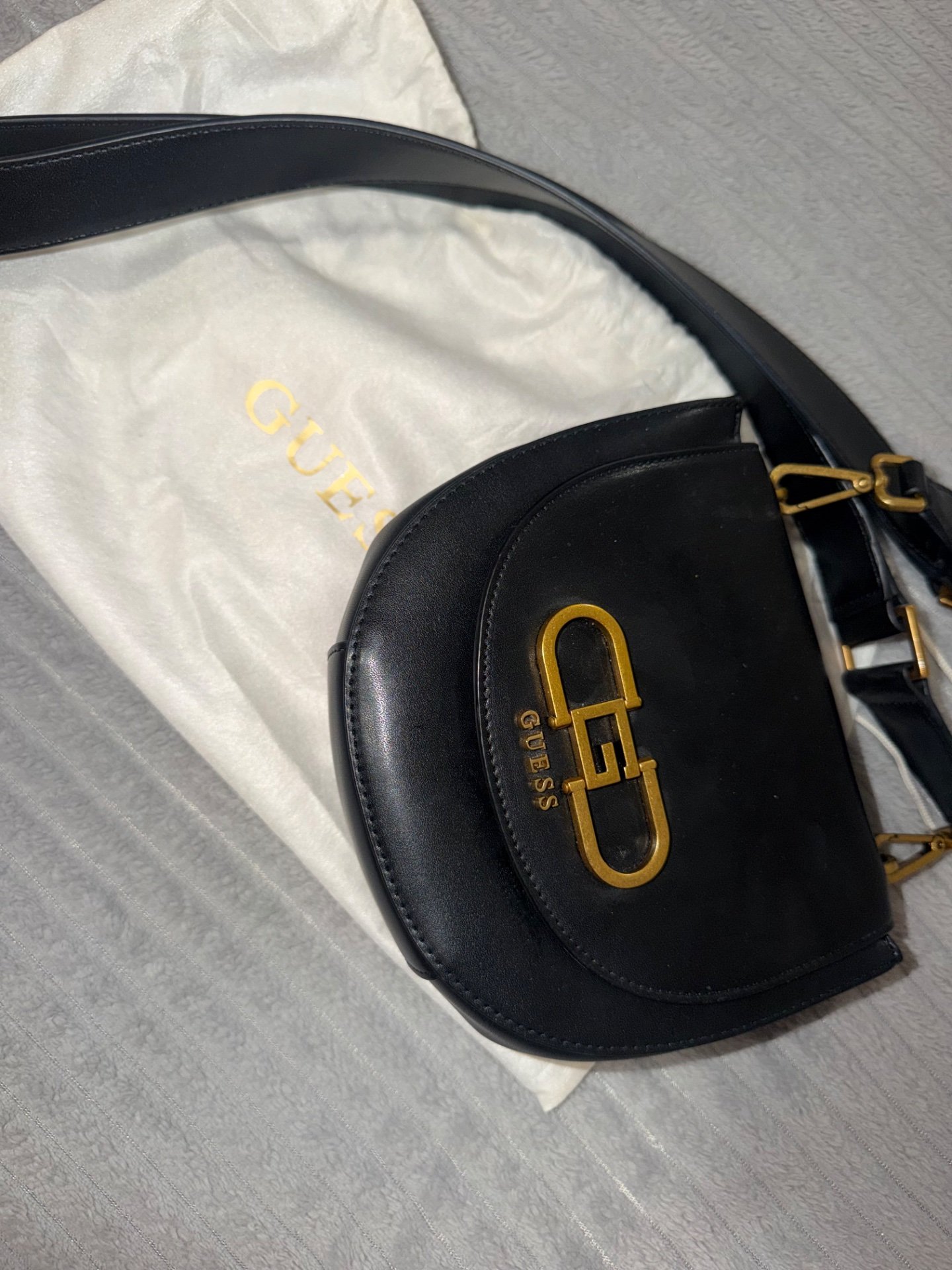 Guess ташна - 4