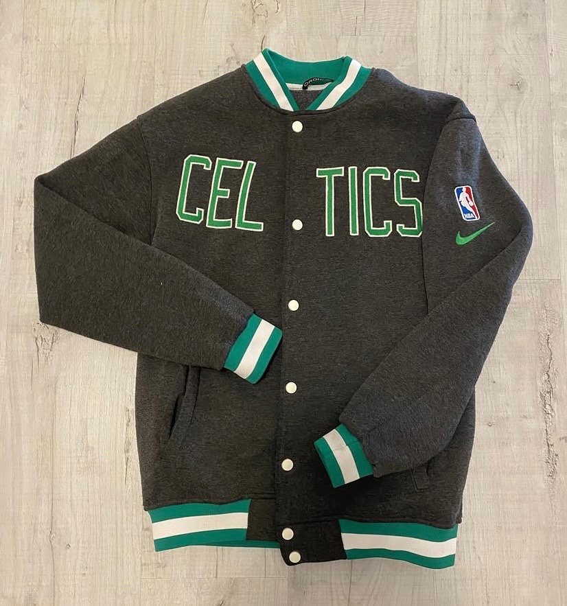 Celtics button up - 2
