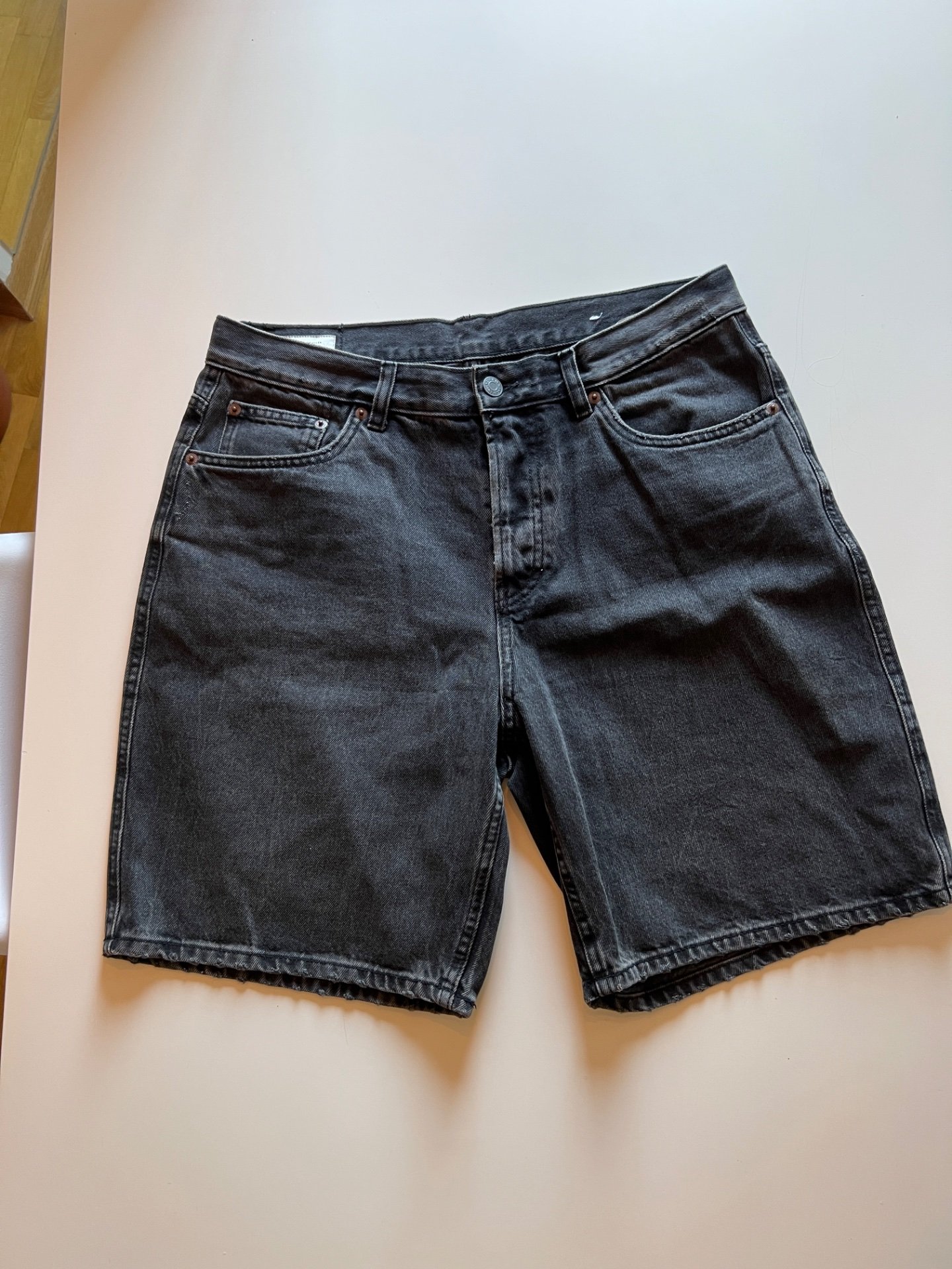 Zara тексас шорцеви бр. 44