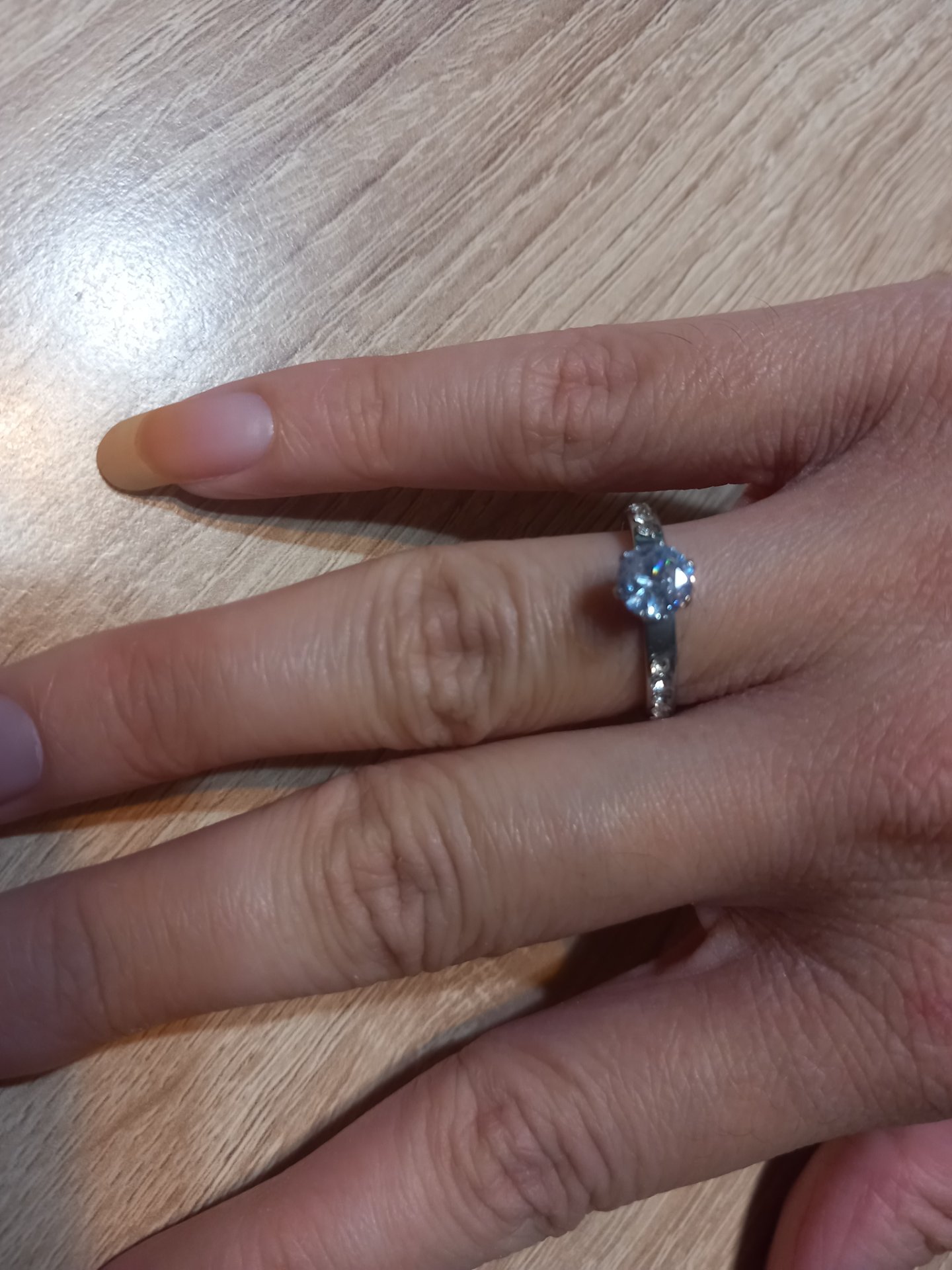 Pandora prsten so cirkon