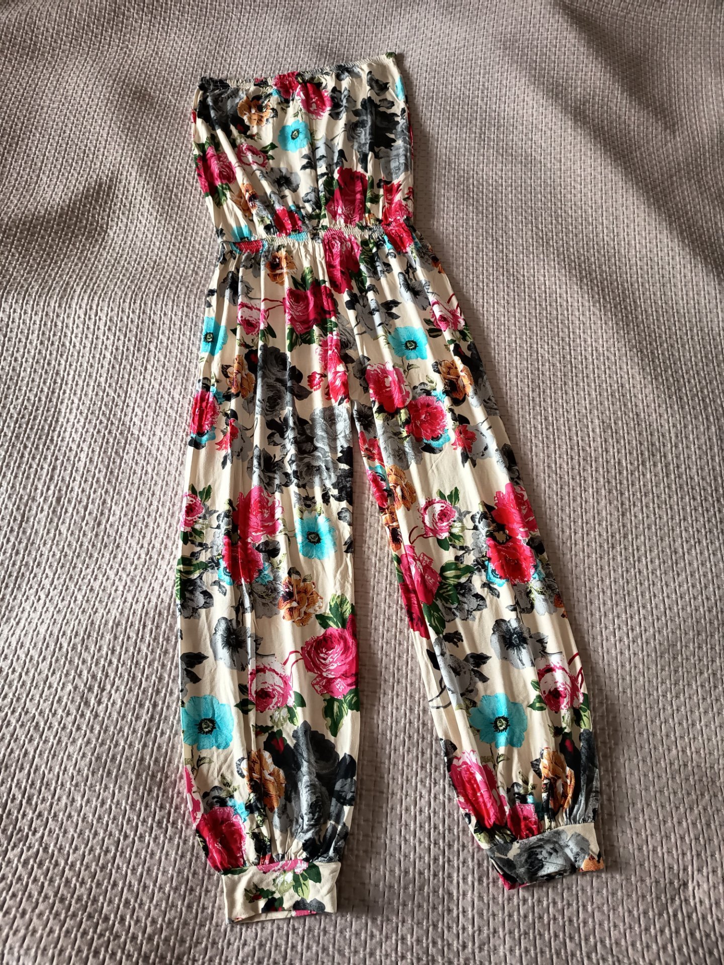 Цветен комбилизон