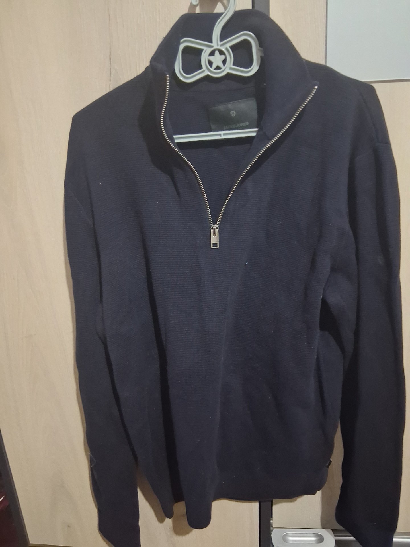 Дуксер, Jack Jones M