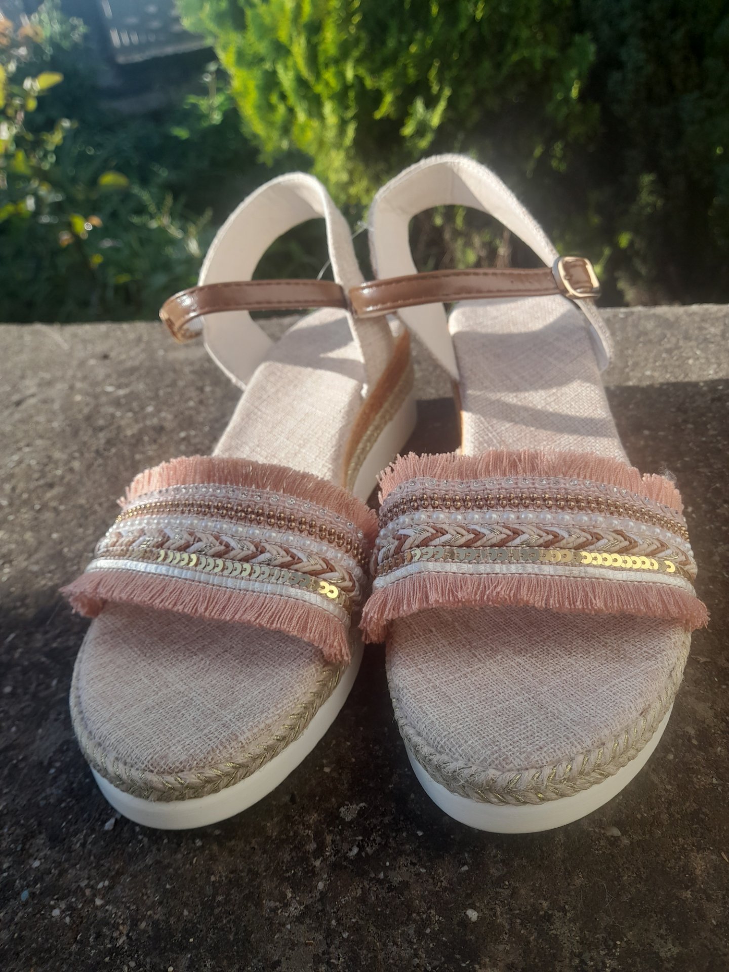 Sandali