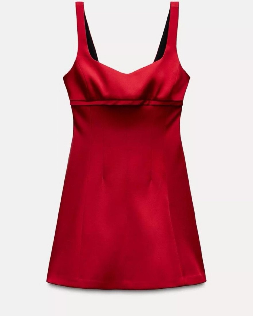 Црвен сатенски фустан Zara