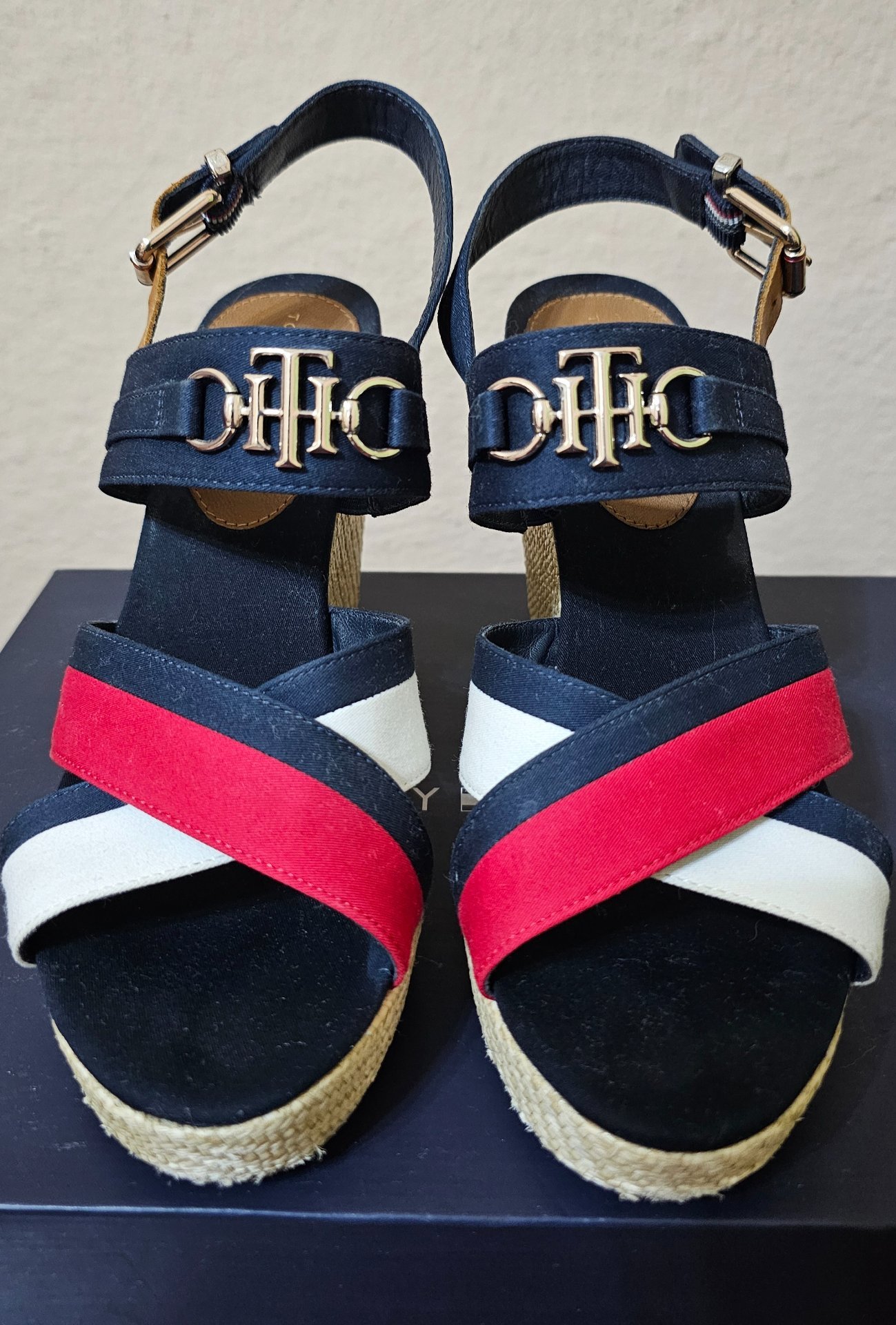 Tommy Hilfiger сандали 39 - 4