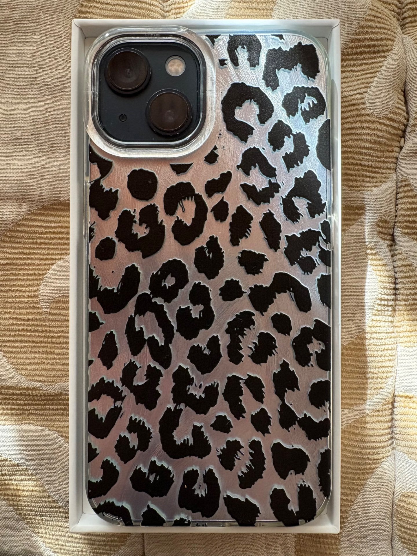 маска за iphone 13