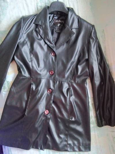 Палто/мантил од еко-кожа