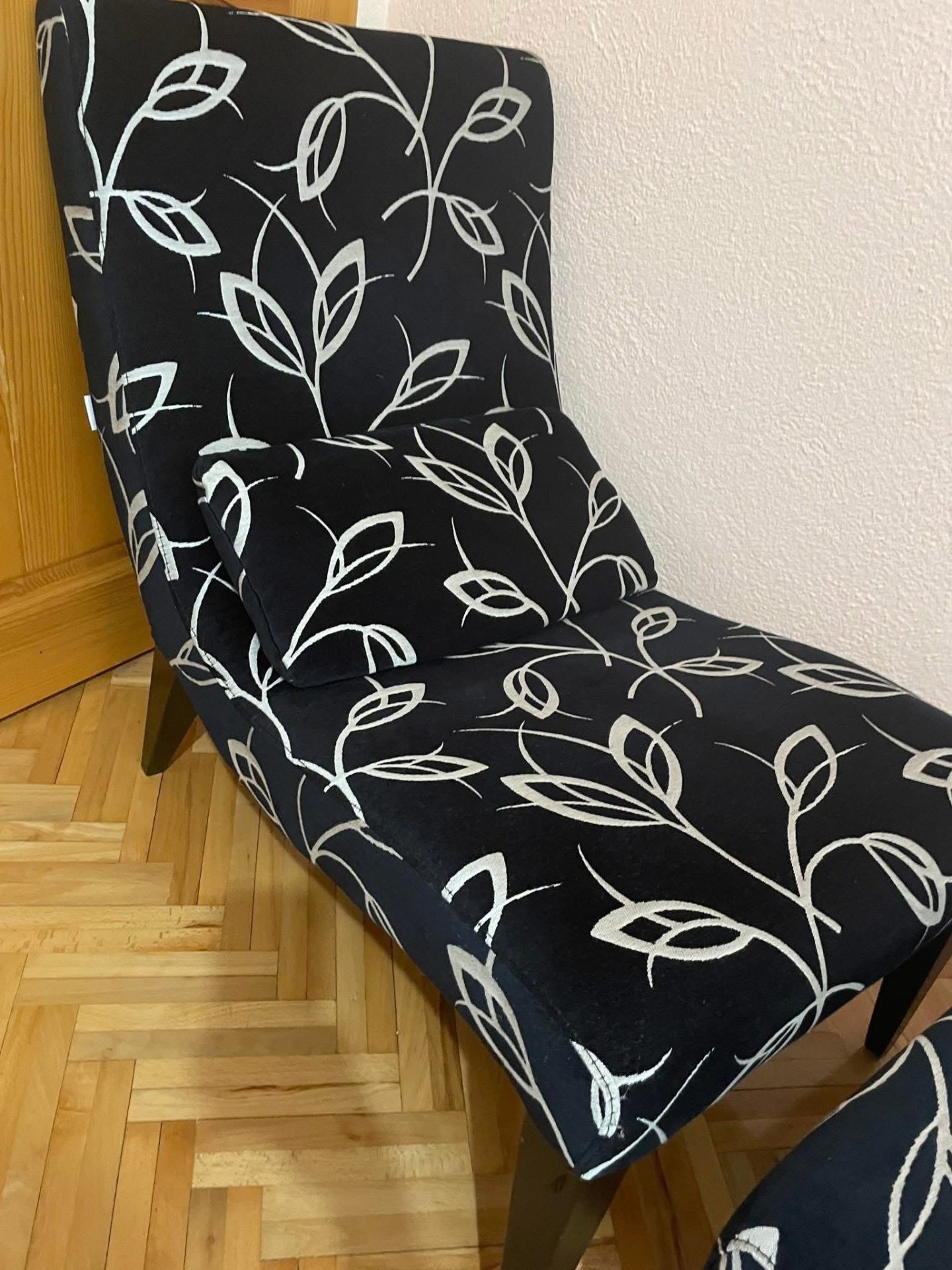 Продавам фотеља, лежај во два дела - 3