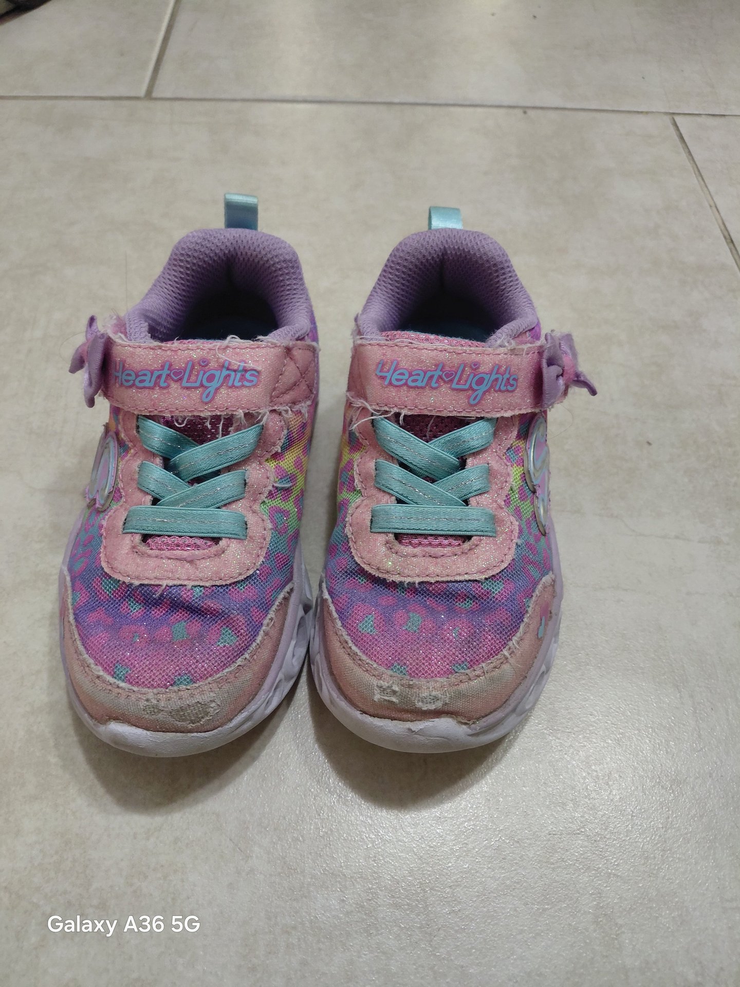 Skechers - 2