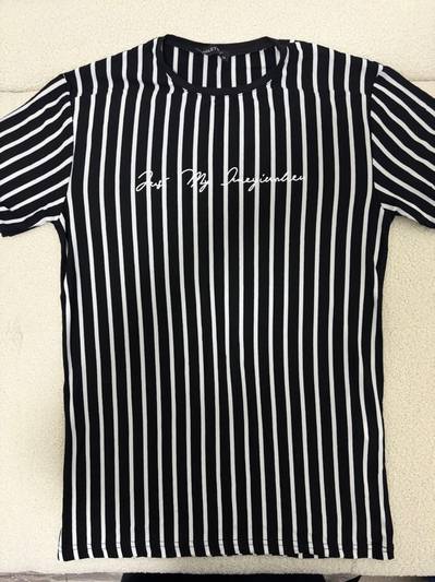 Црно бела маица