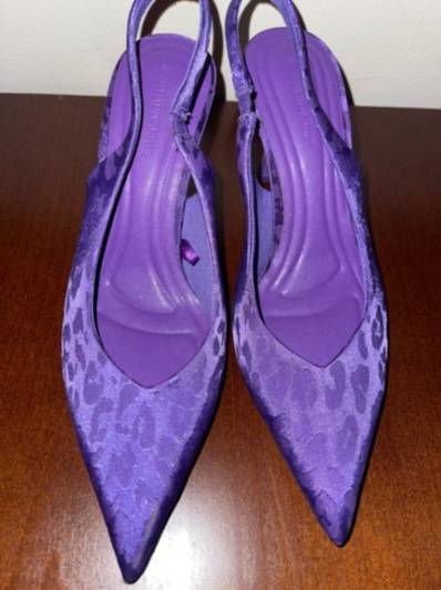 Штикли со отворена пета