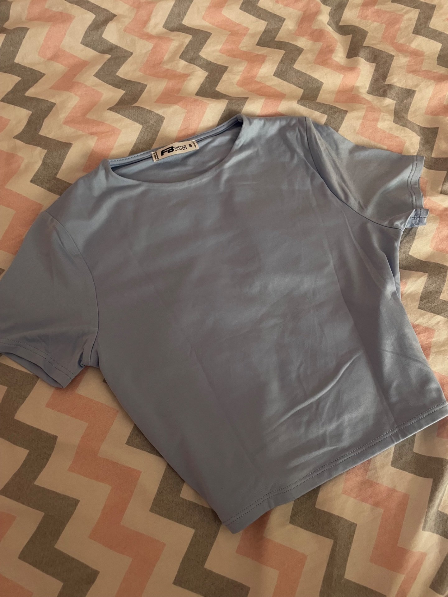 Кроп-маичка број S - 3