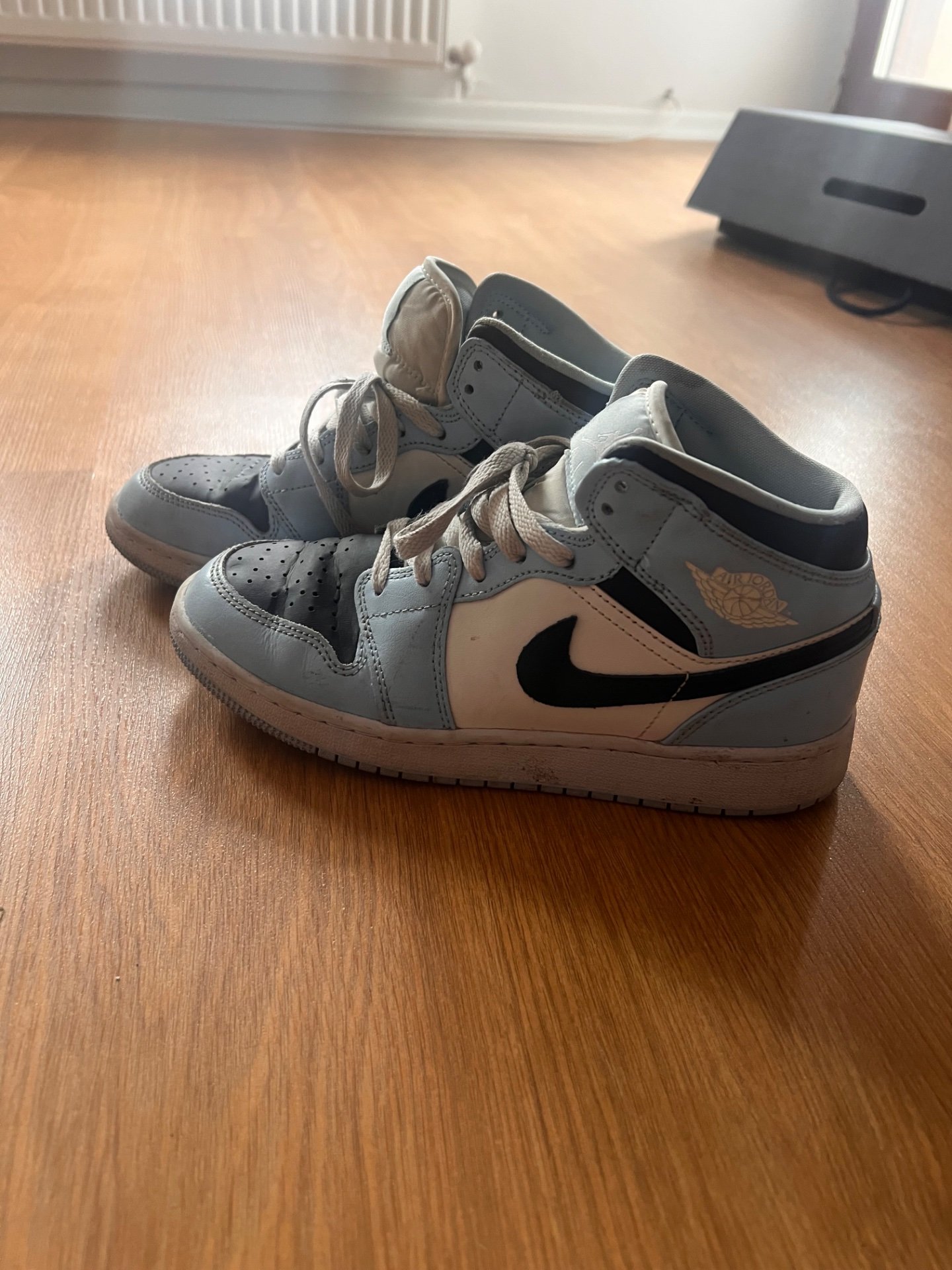 Nike - 2