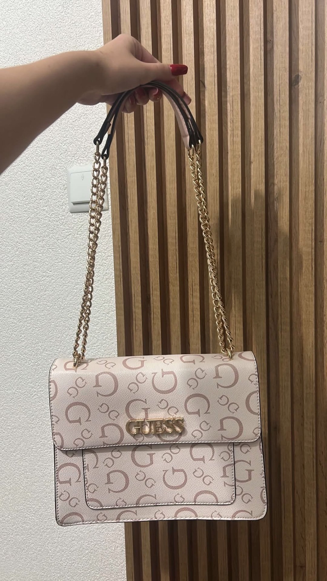 GUESS чанта - 2