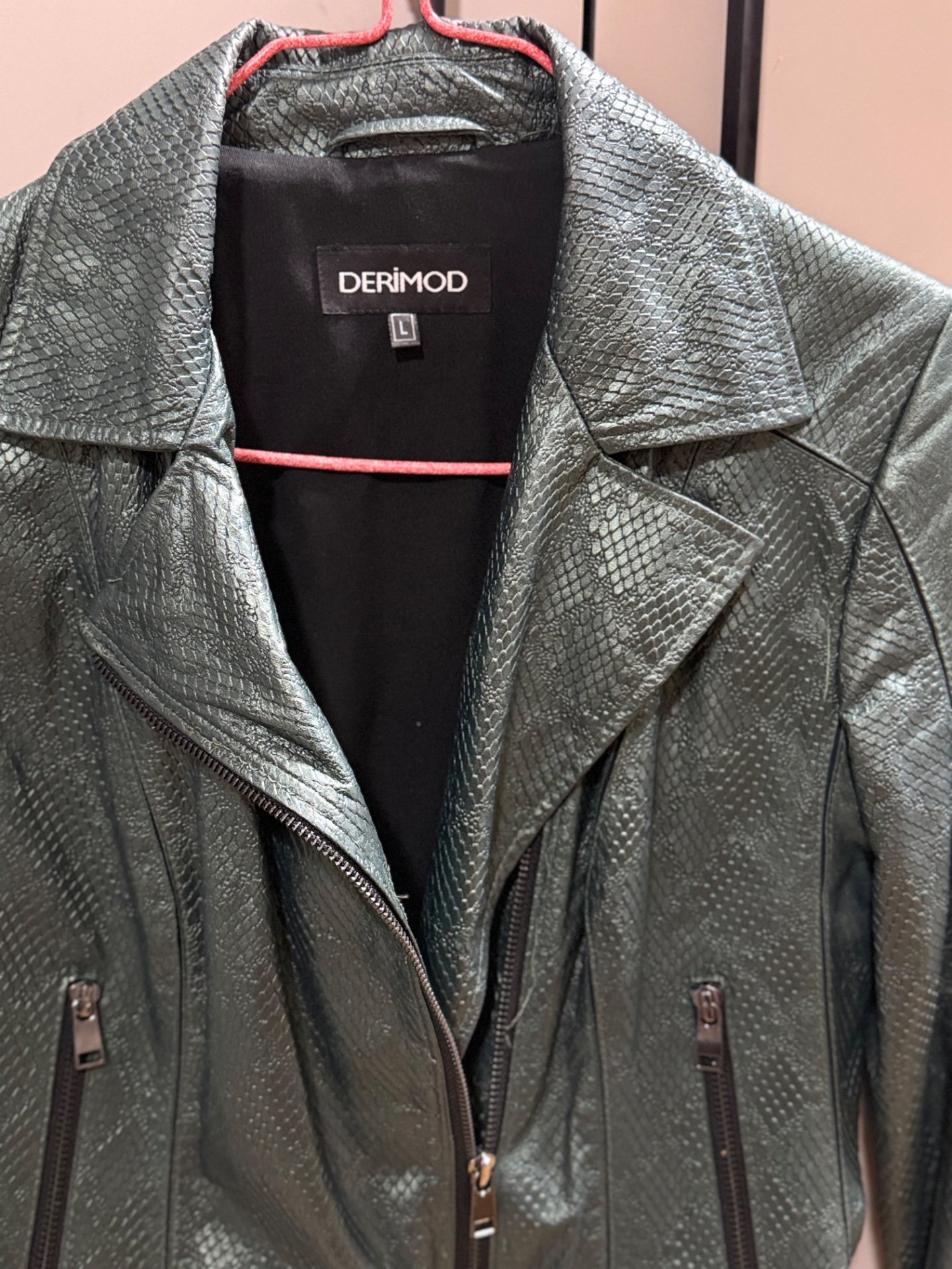 Кожна јакна - 3