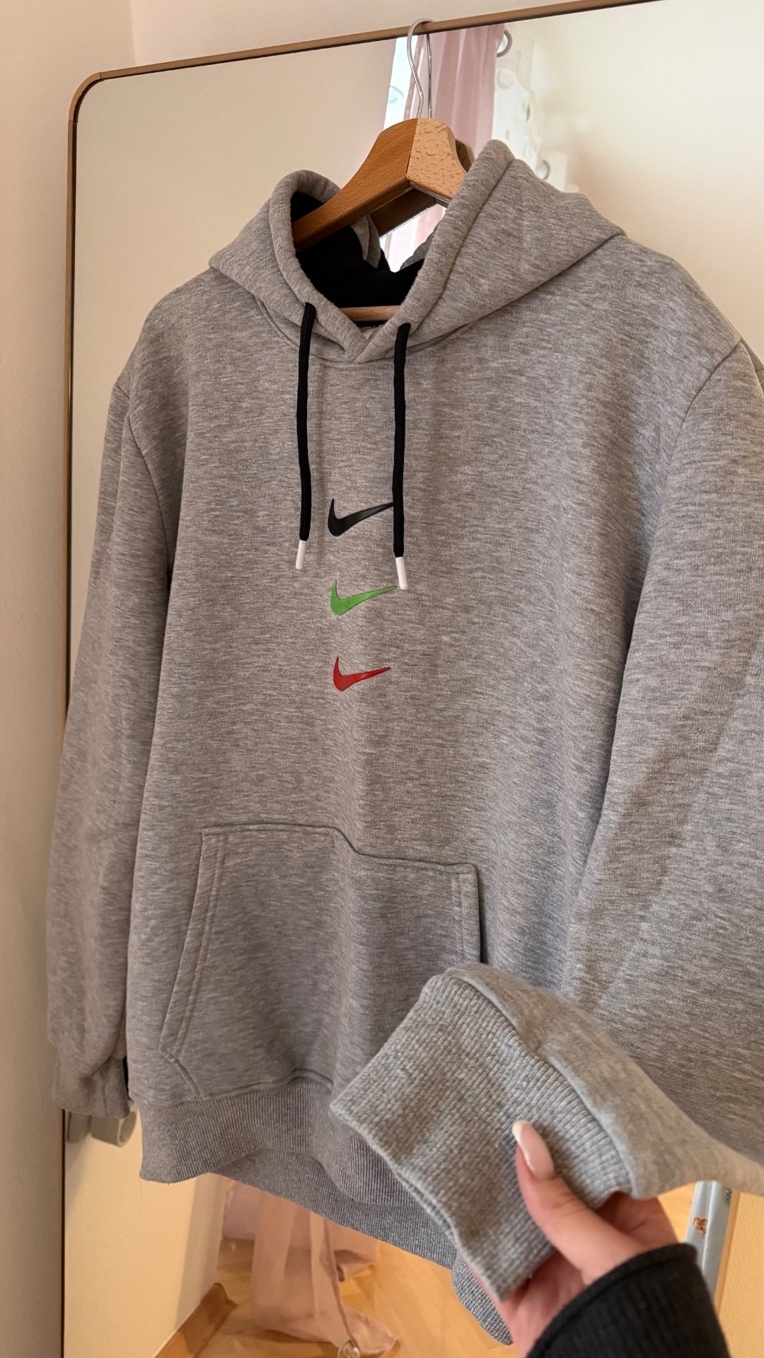 Nike dukser