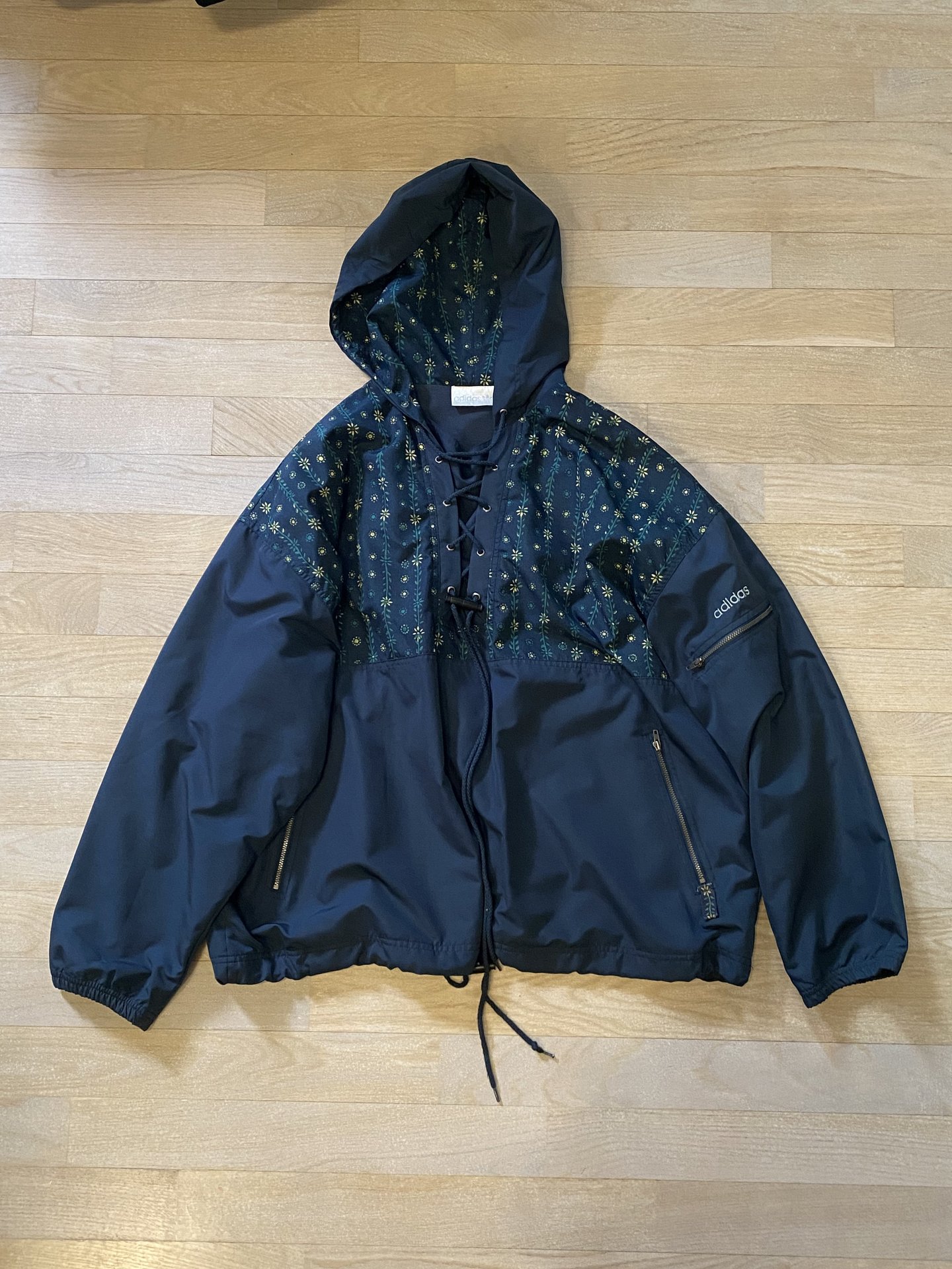 Vintage adidas jakna