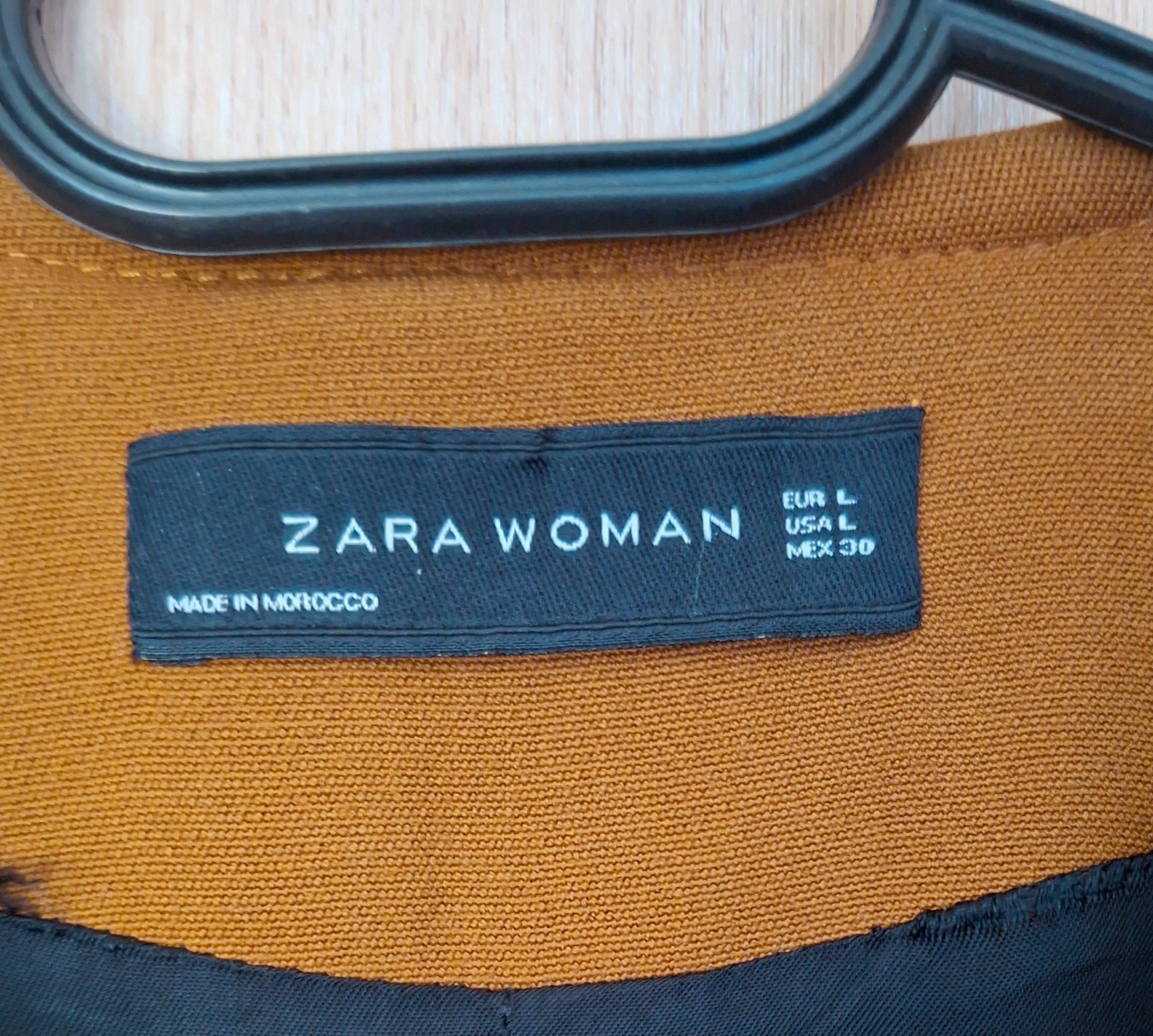 Zara L - 2