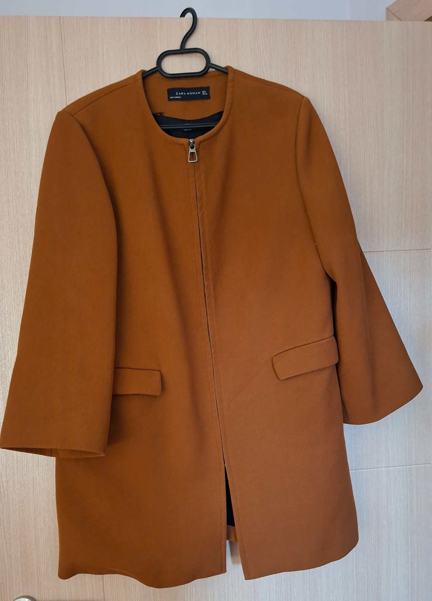Zara L