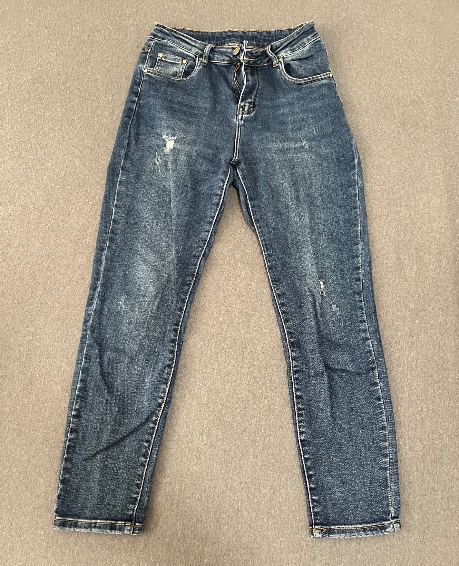 Тесни Фармерки 👖