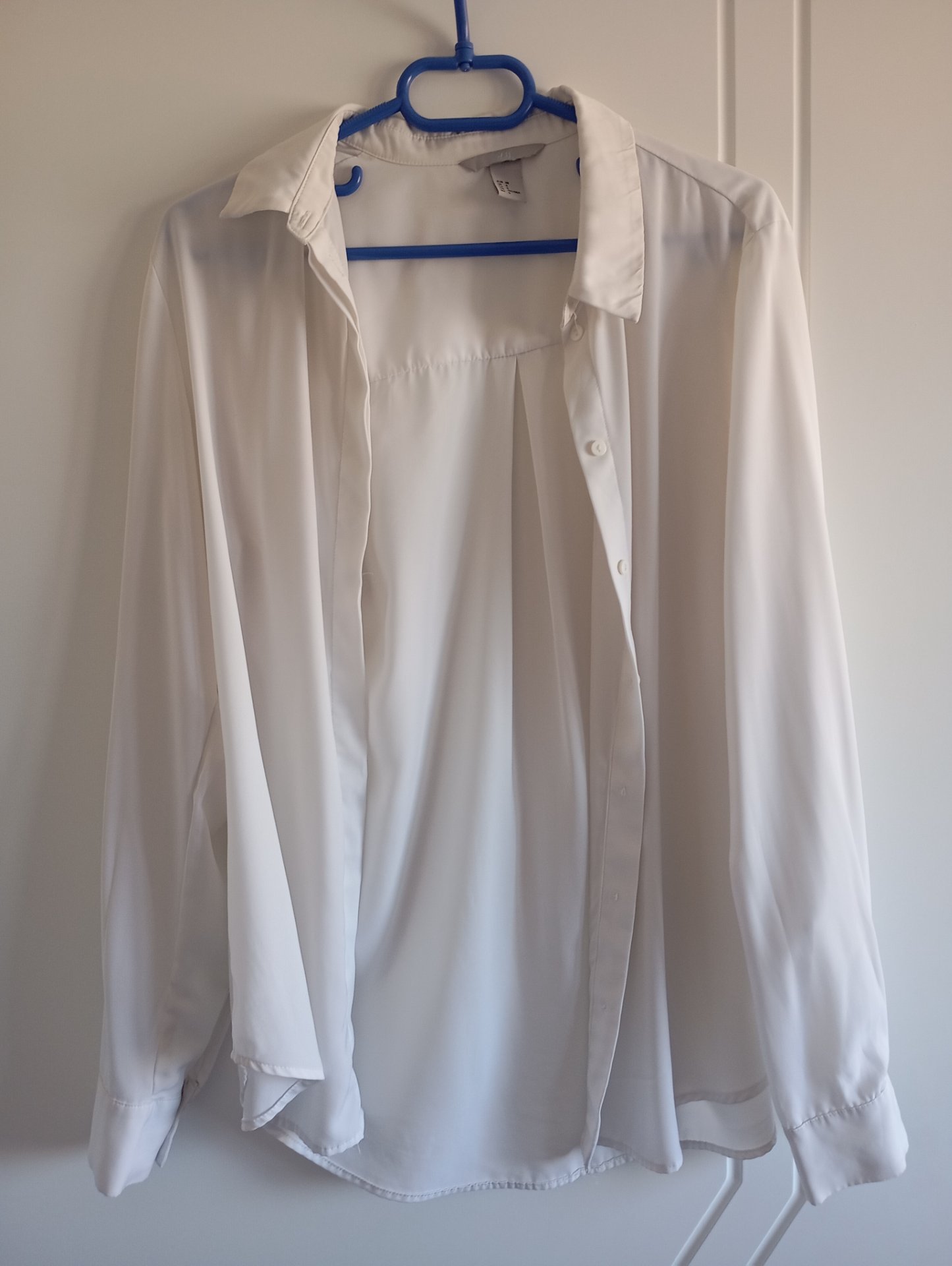 H&M koshula