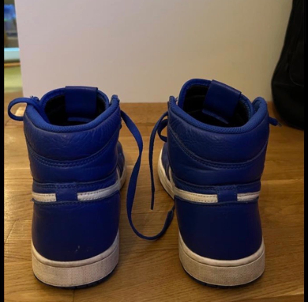 Air Jordan 1 Hyper Royal 44.5 - 2