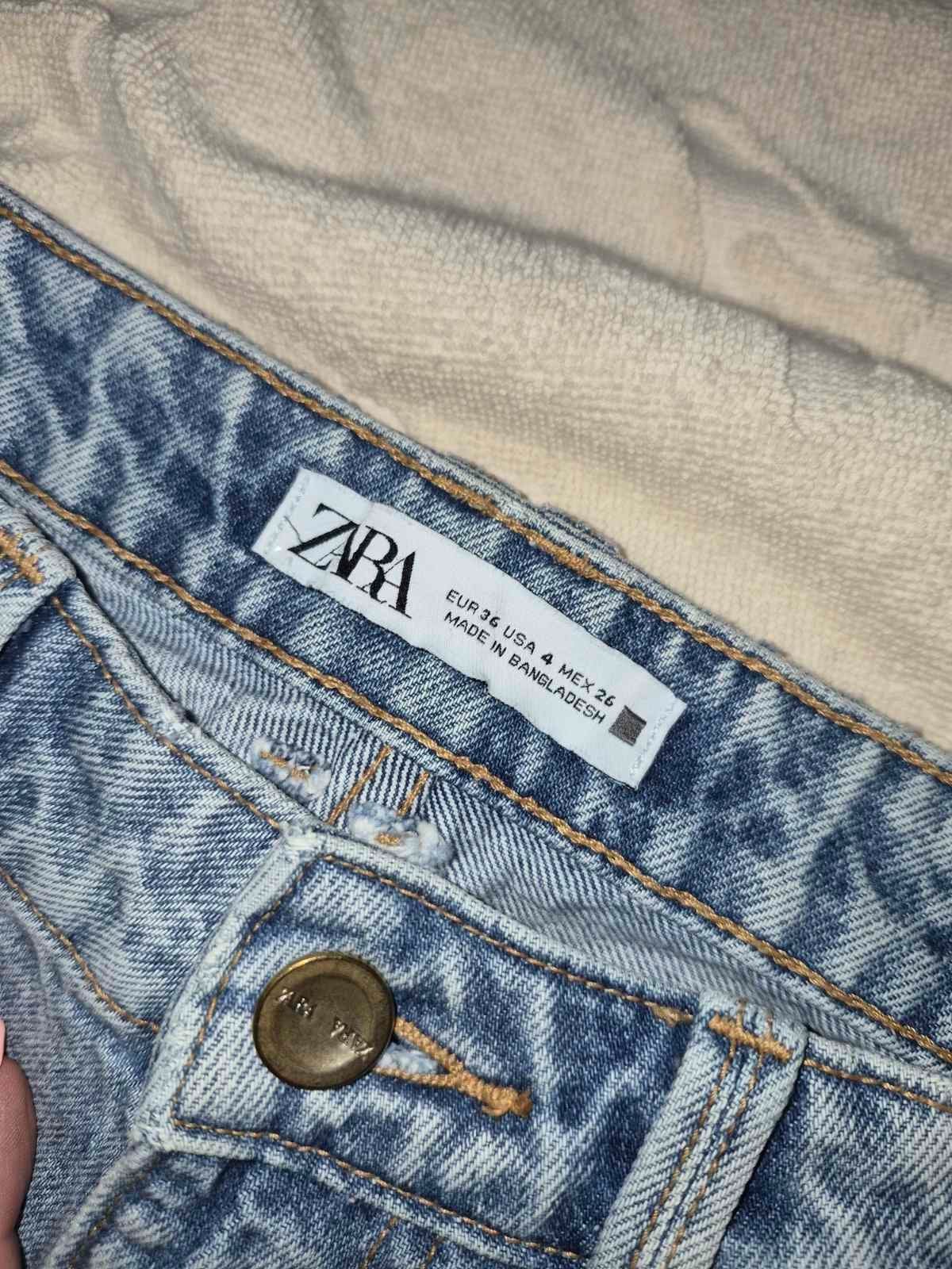 Zara ''straight / relaxed fit'' farmerki - 4