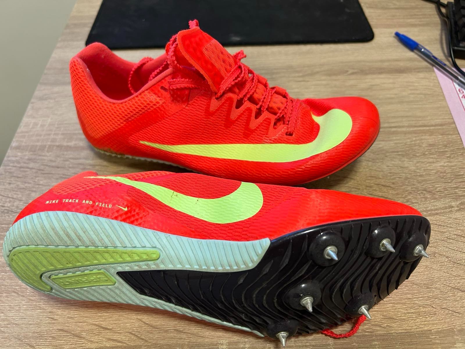 Nike patiki atletika 41