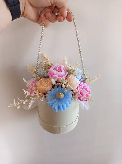 Colorful Bloom Candle