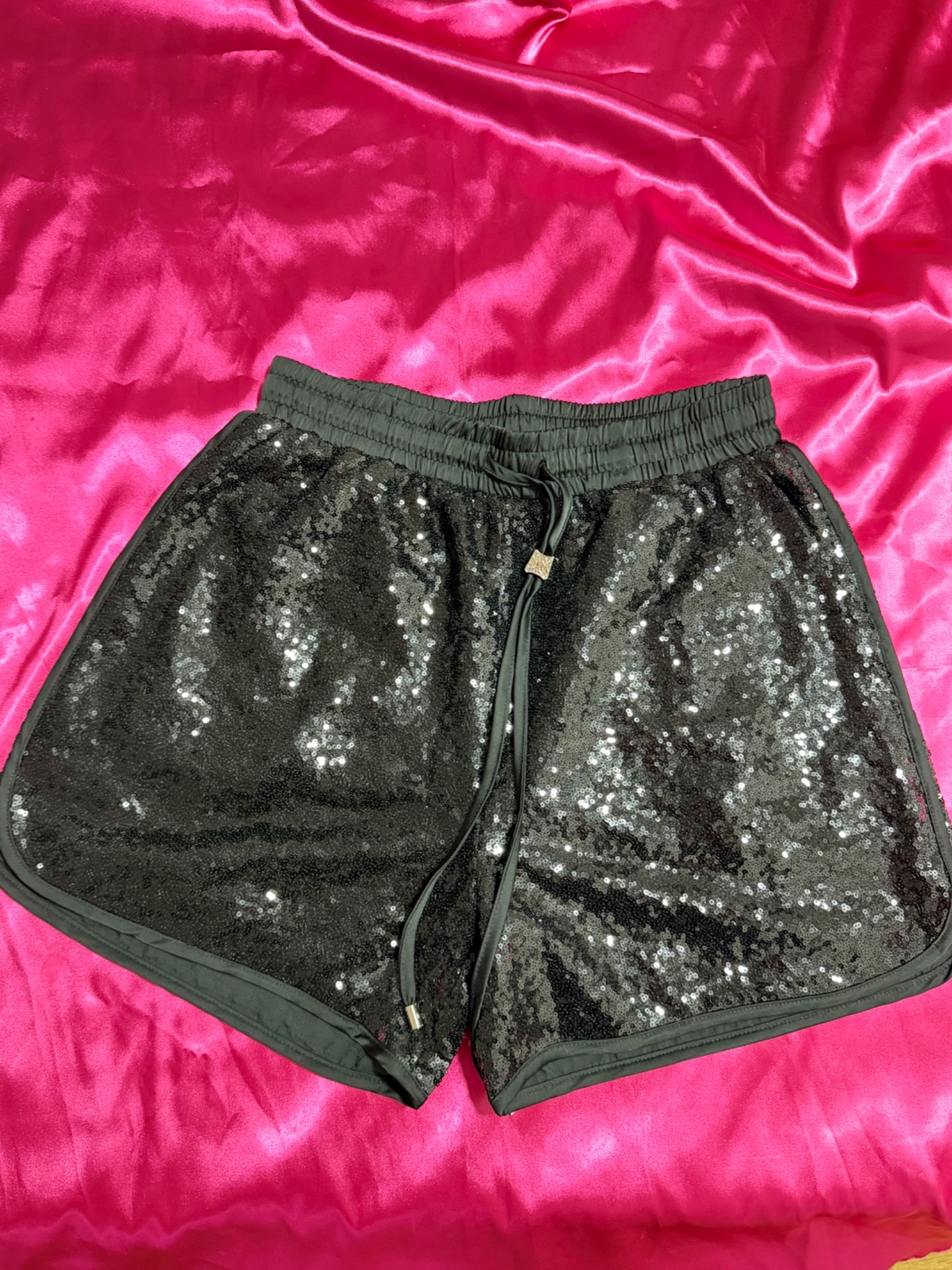 Црни шорцеви