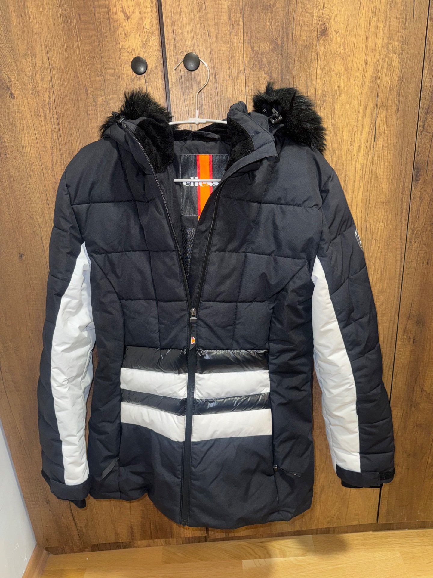 Ellesse јакна за скијање