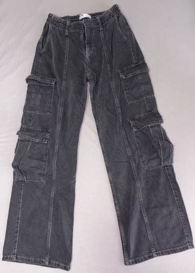 Bershka карго фармерки, величина XS