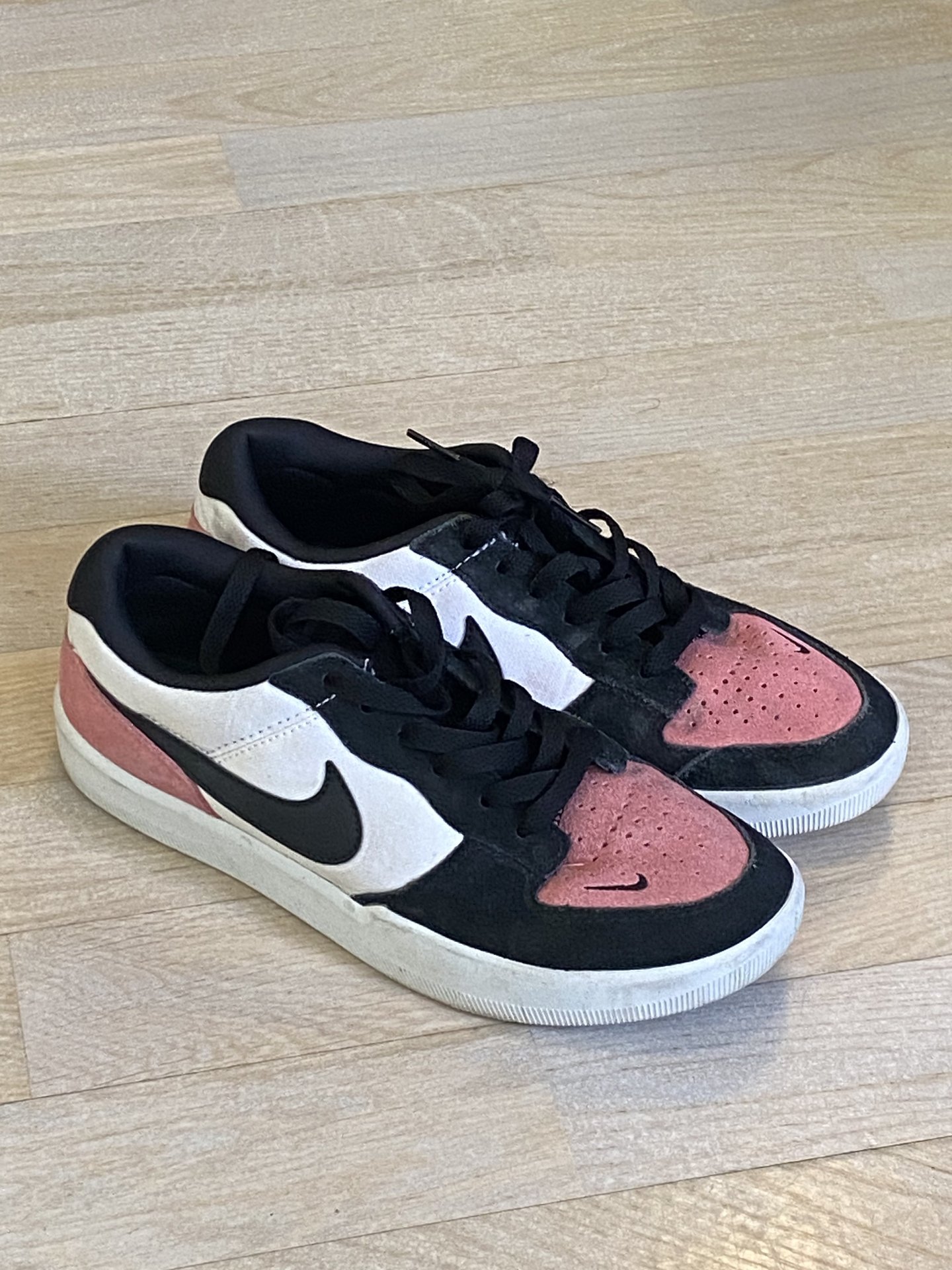 Nike patiki