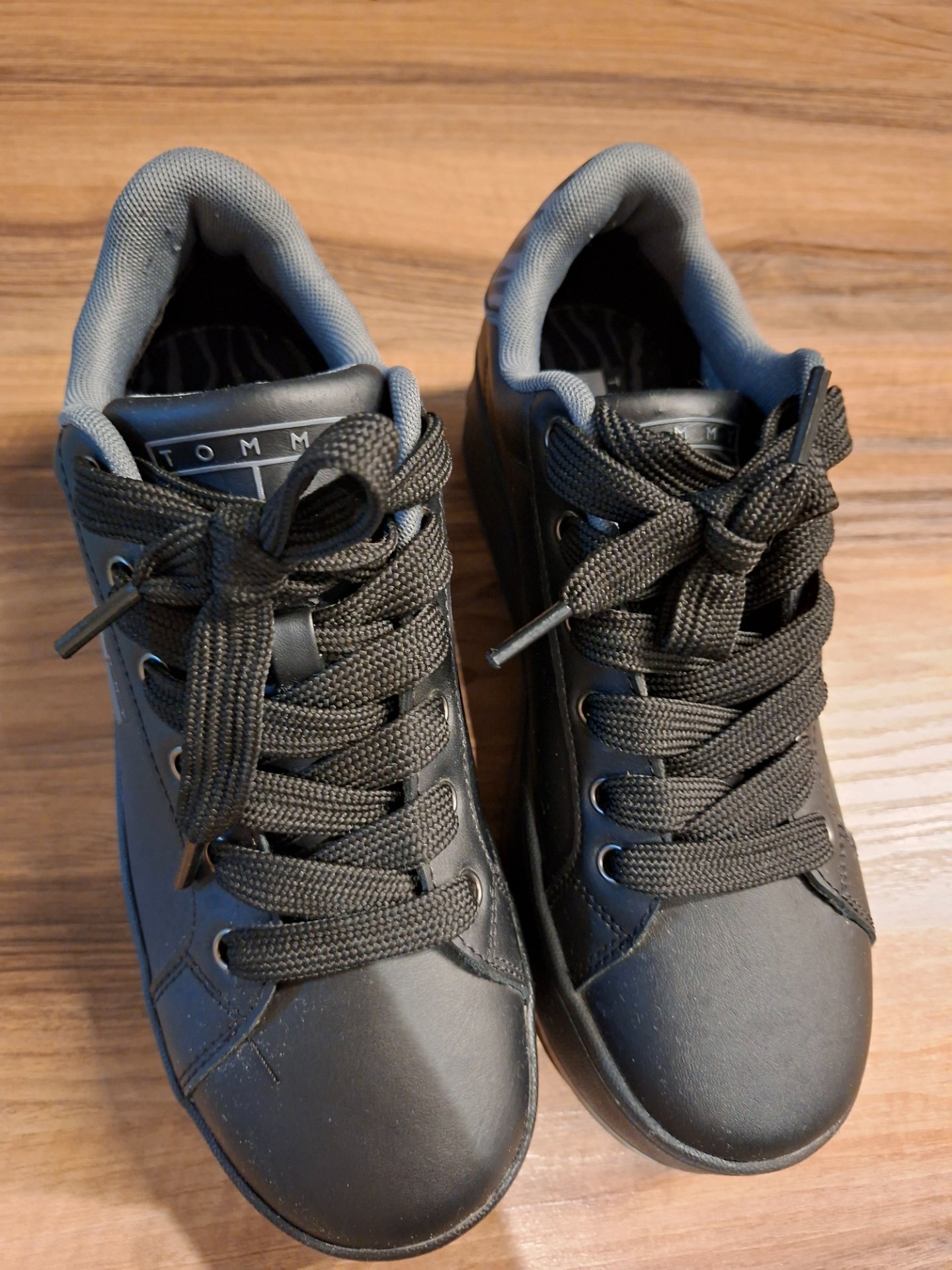 Tommy br.40 - 3