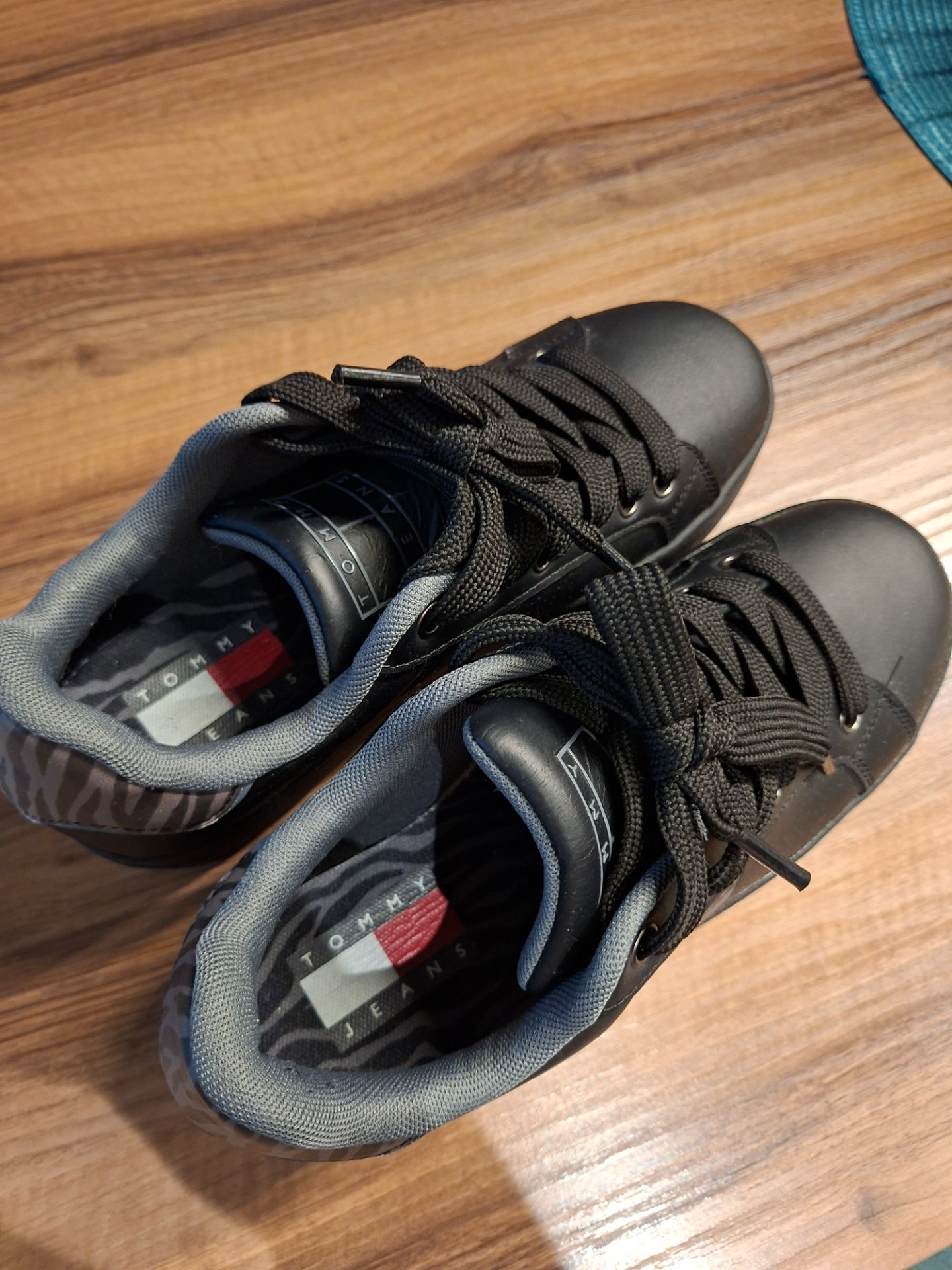 Tommy br.40 - 2