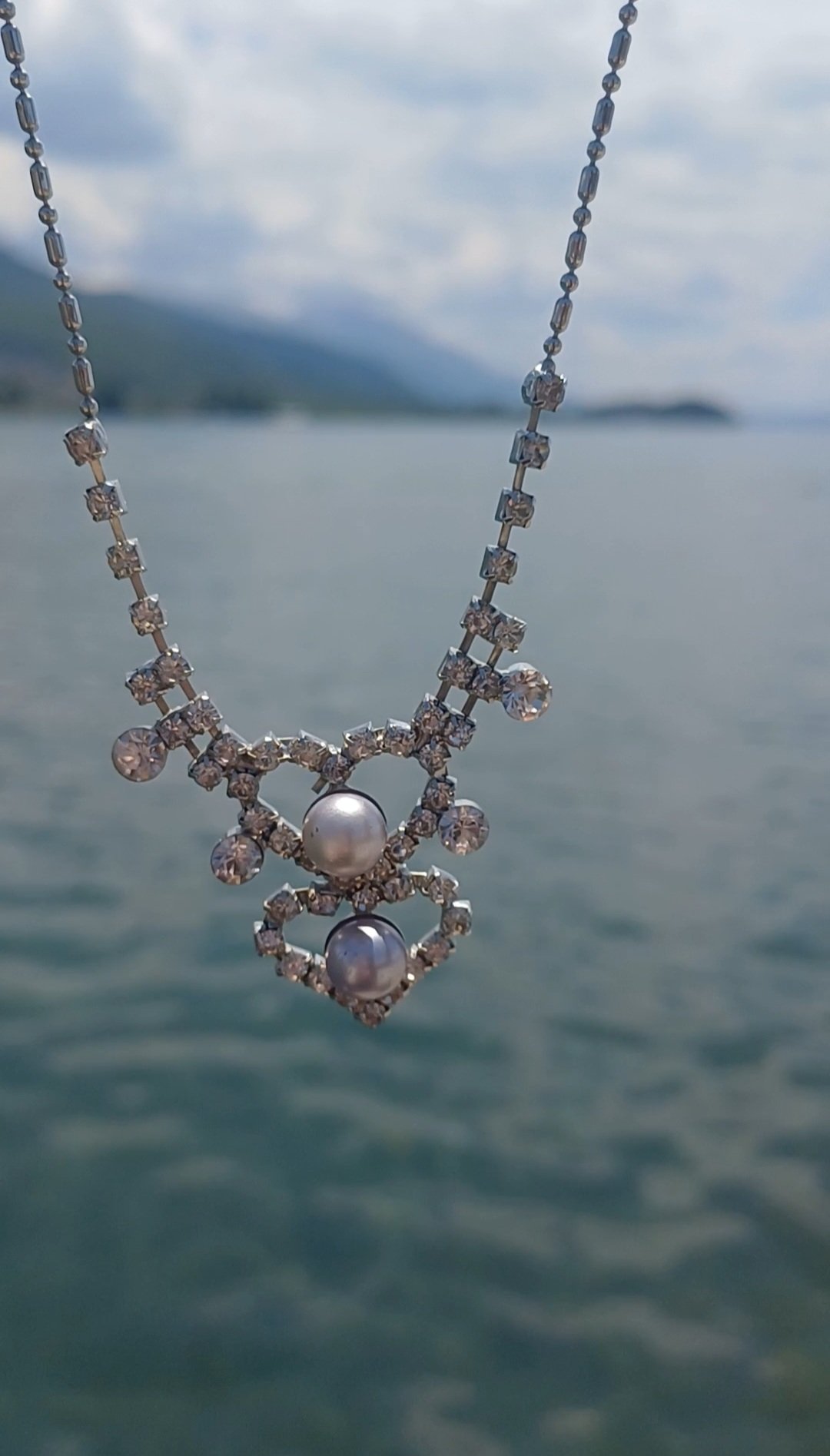 Double Heart Pearl and Rhinestone Statement Necklace - 2