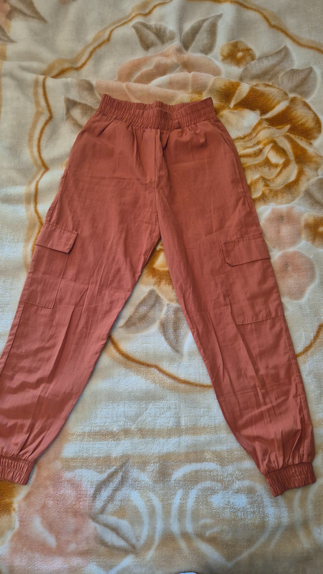 Pantaloni