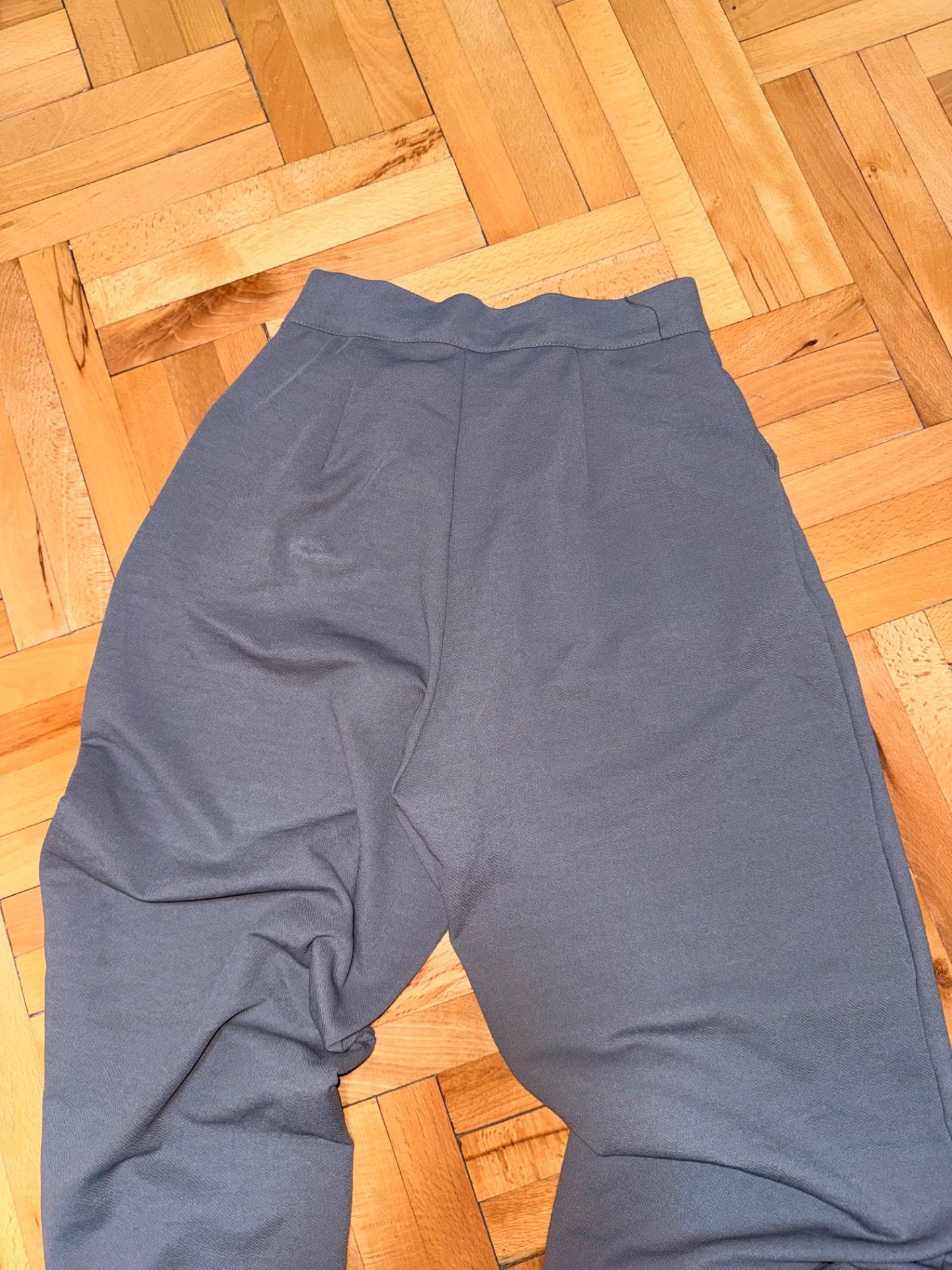 Sivi sitoki pantaloni - 4