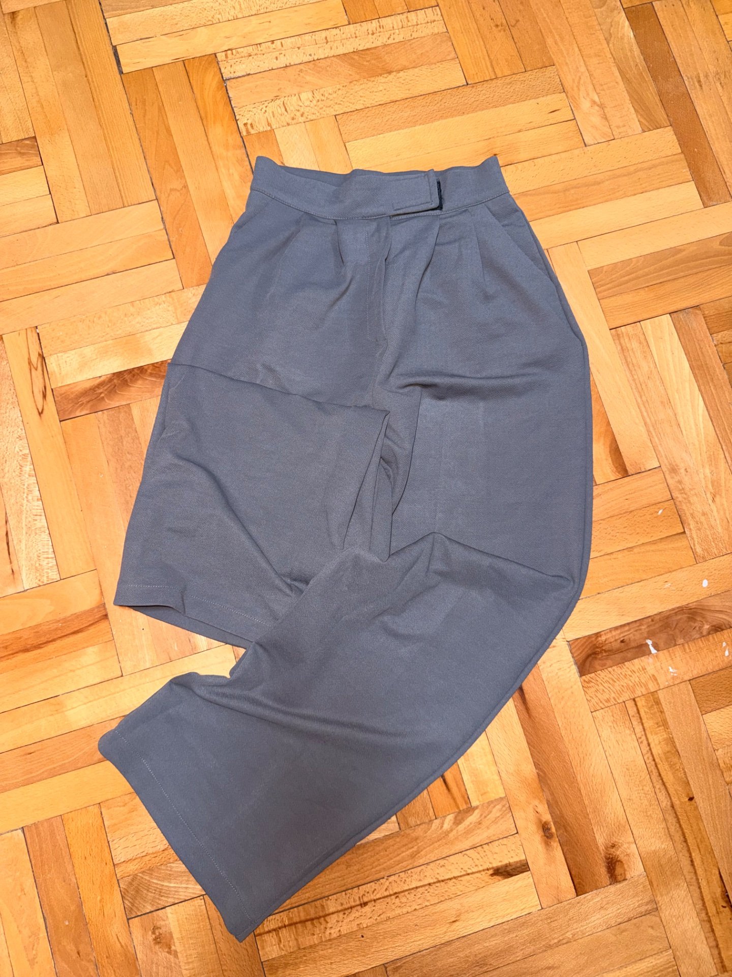 Sivi sitoki pantaloni - 2