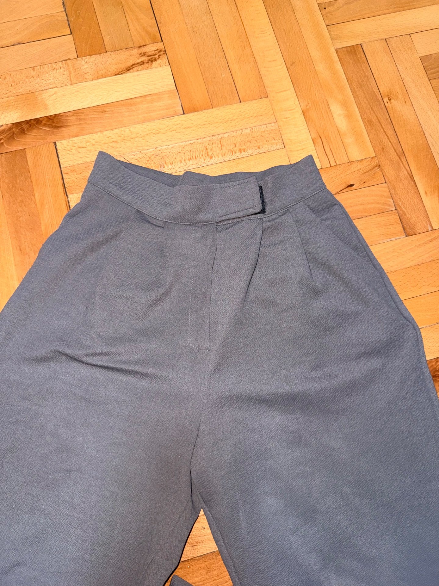 Sivi sitoki pantaloni - 3